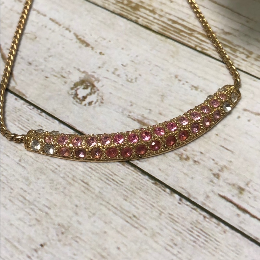 Goldtone necklace with pink crystals